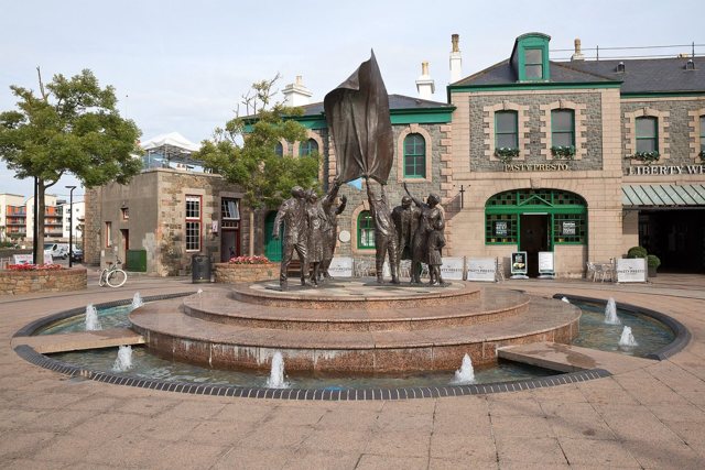 Liberation Square and the Weighbridge