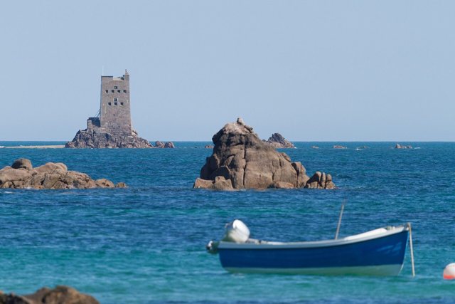 Seymour Tower and La Rocque